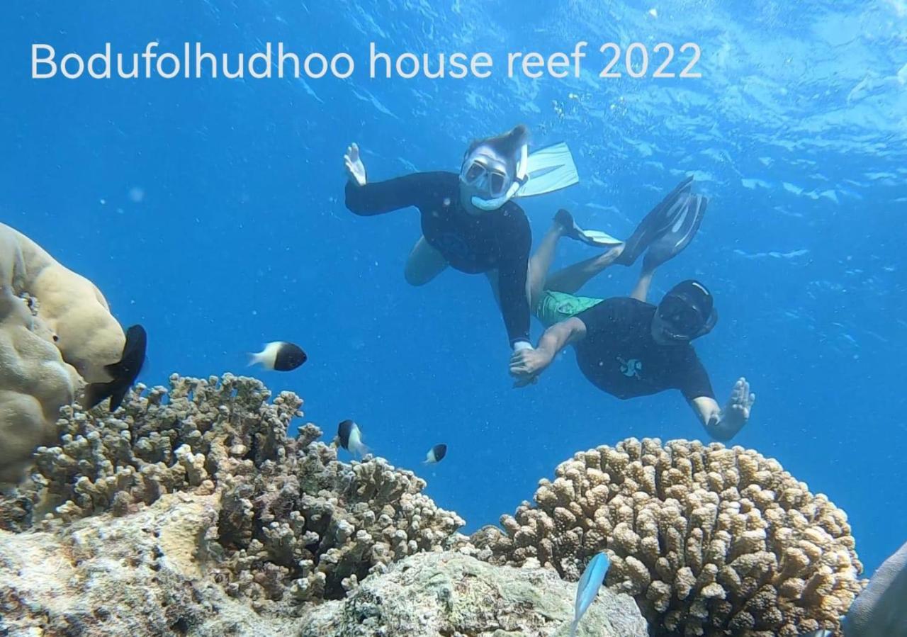 Surfretreat Hotel Bodufolhudhoo ภายนอก รูปภาพ