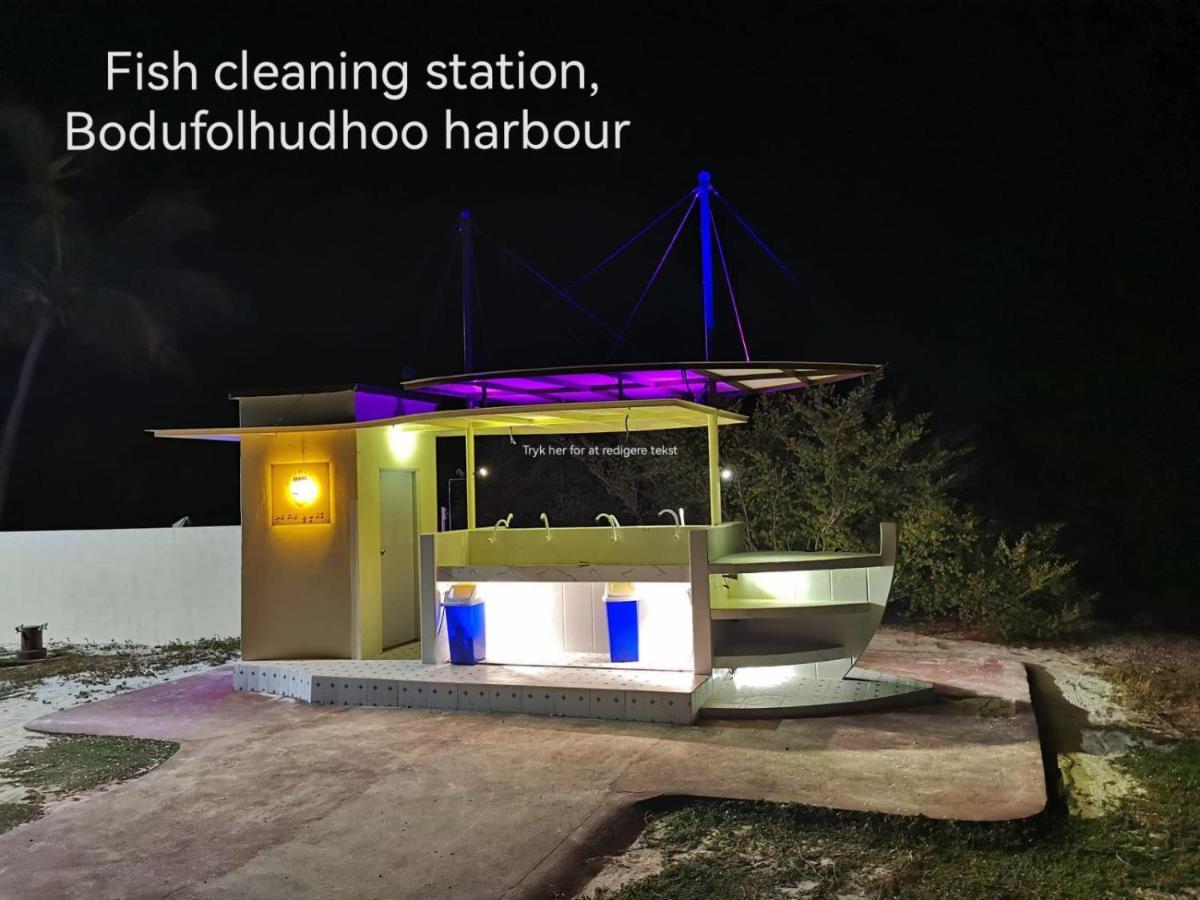 Surfretreat Hotel Bodufolhudhoo ภายนอก รูปภาพ