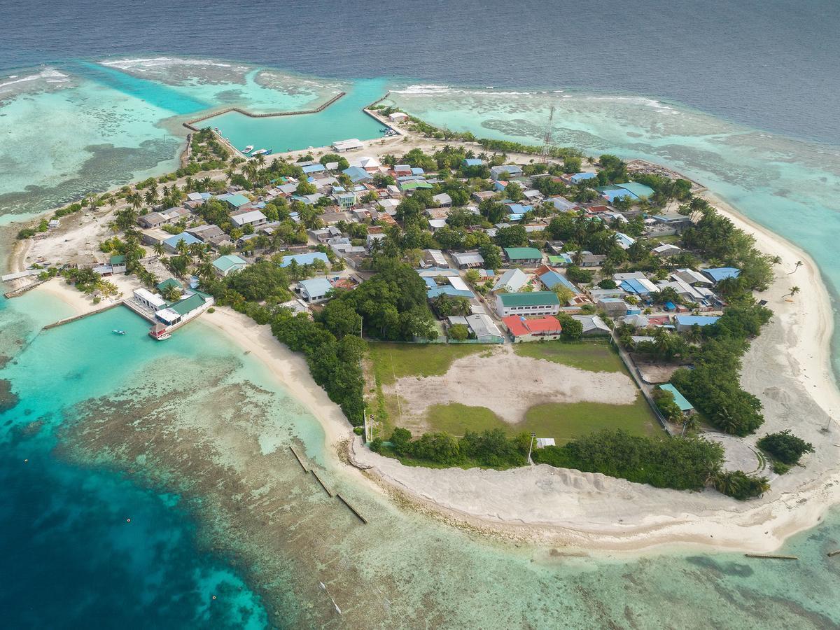 Surfretreat Hotel Bodufolhudhoo ภายนอก รูปภาพ