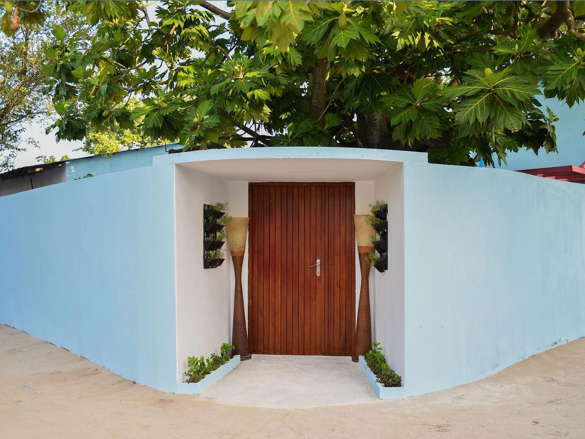 Surfretreat Hotel Bodufolhudhoo ภายนอก รูปภาพ