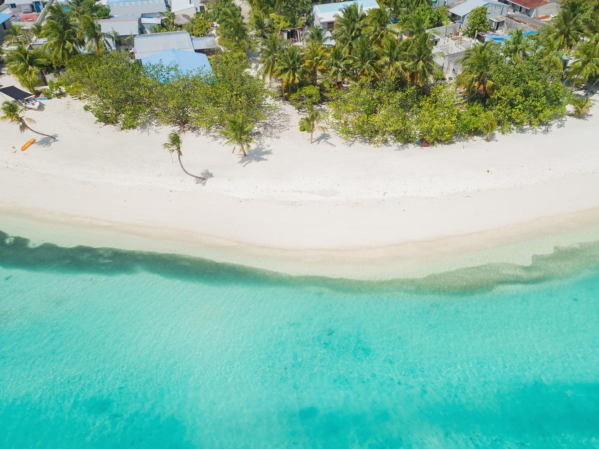 Surfretreat Hotel Bodufolhudhoo ภายนอก รูปภาพ