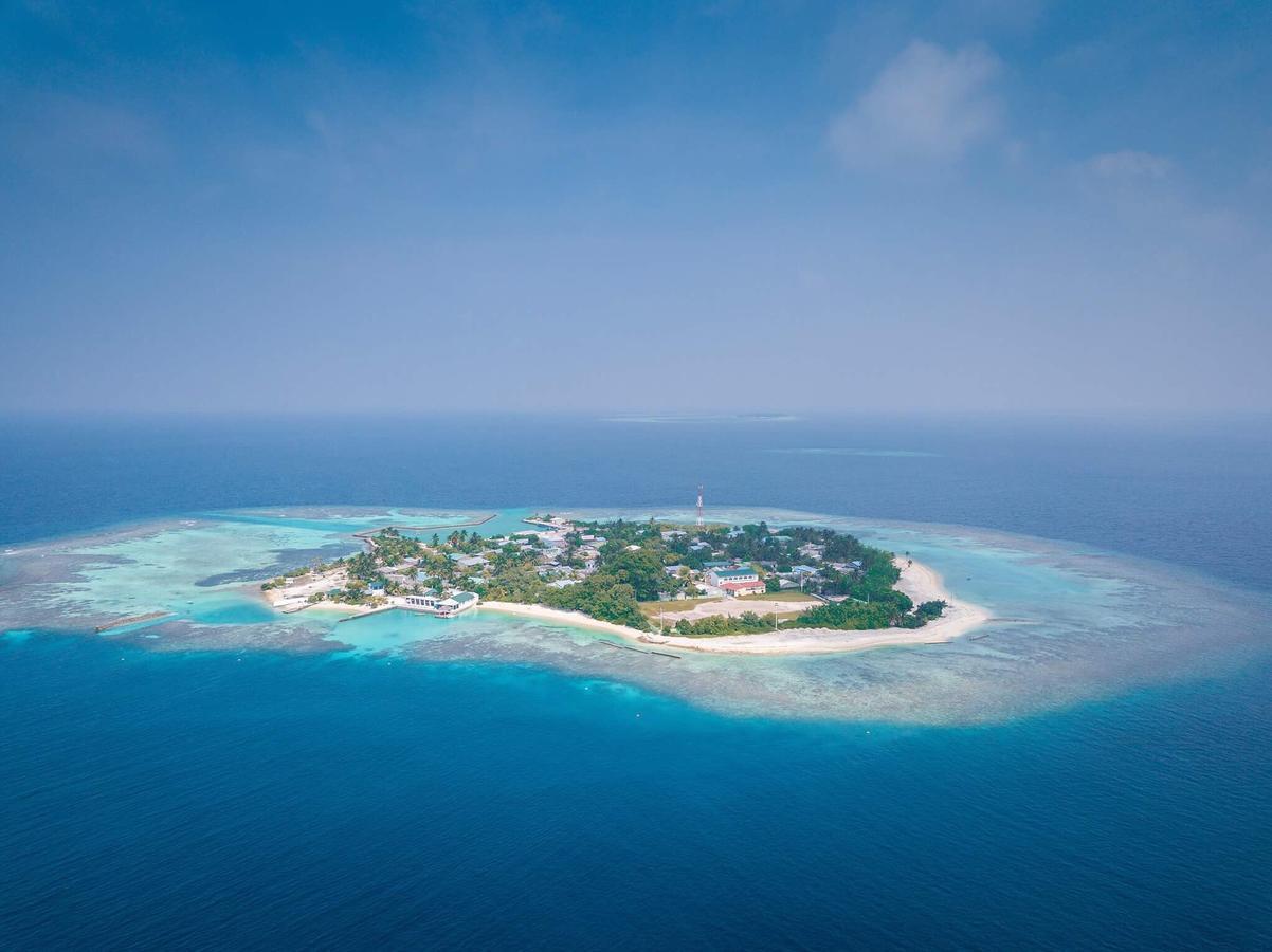 Surfretreat Hotel Bodufolhudhoo ภายนอก รูปภาพ