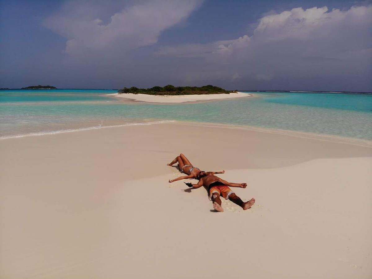 Surfretreat Hotel Bodufolhudhoo ภายนอก รูปภาพ
